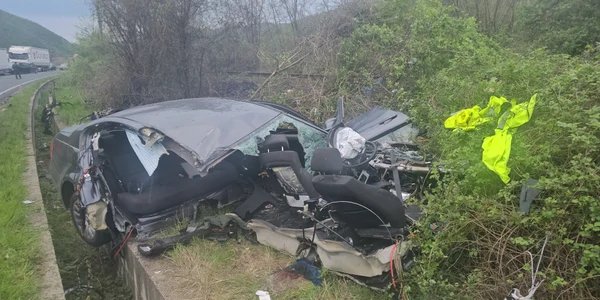 accident caras severin 1, foto Facebook Loga N Yonuţ jpg