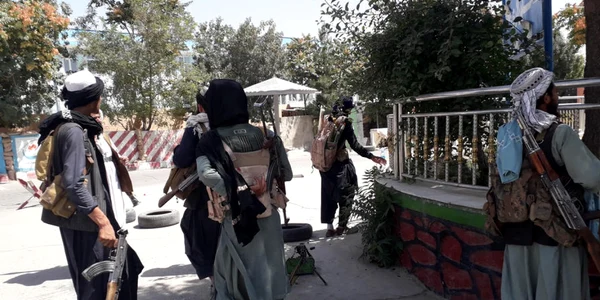 Talibani patruland in Ghazni FOTO EPA-EFE