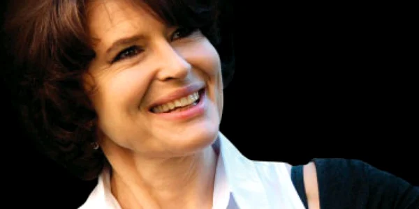 Fanny Ardant joacă pe  scena Teatrului Odeon