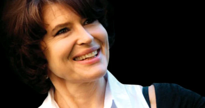 Fanny Ardant joacă pe scena Teatrului Odeon