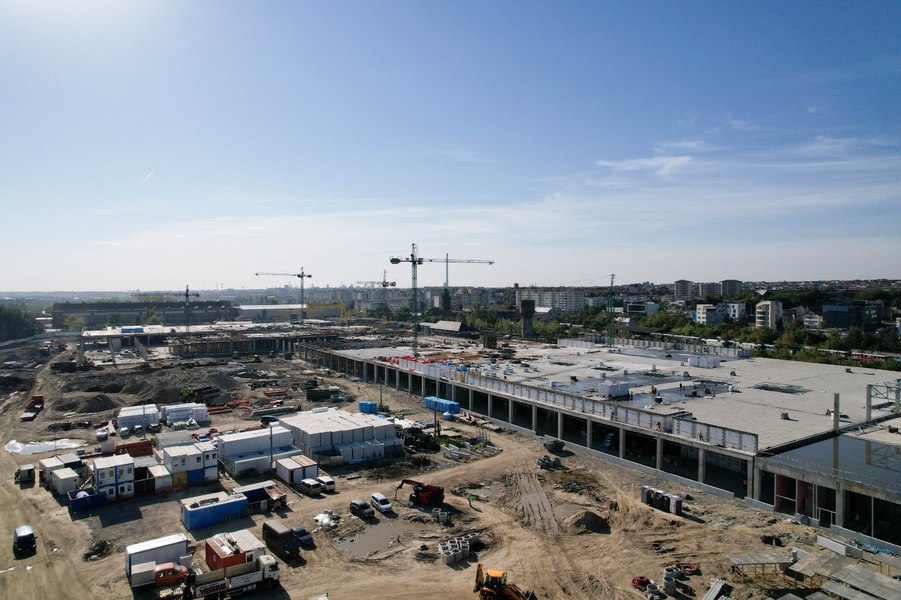 Nou punct „turistic“ pe harta Argeșului: viitorul mall al Piteștiului. Este contractat aproape 100%, deși se deschide abia la anul