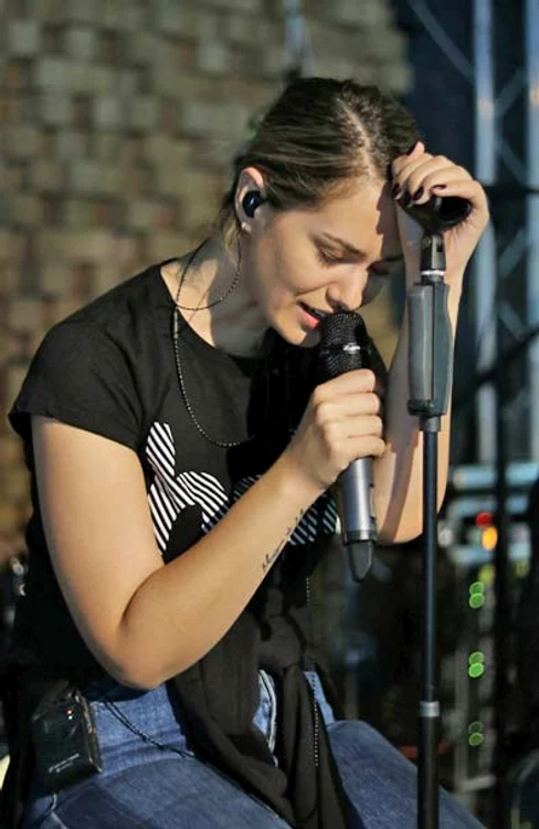 Mâine, la Teatrul Metropolis, solista îşi va lansa primul album din carieră
