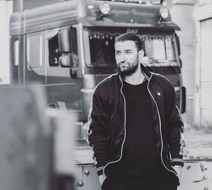 1 smiley leo iorga mihai constantinescu jpg jpeg