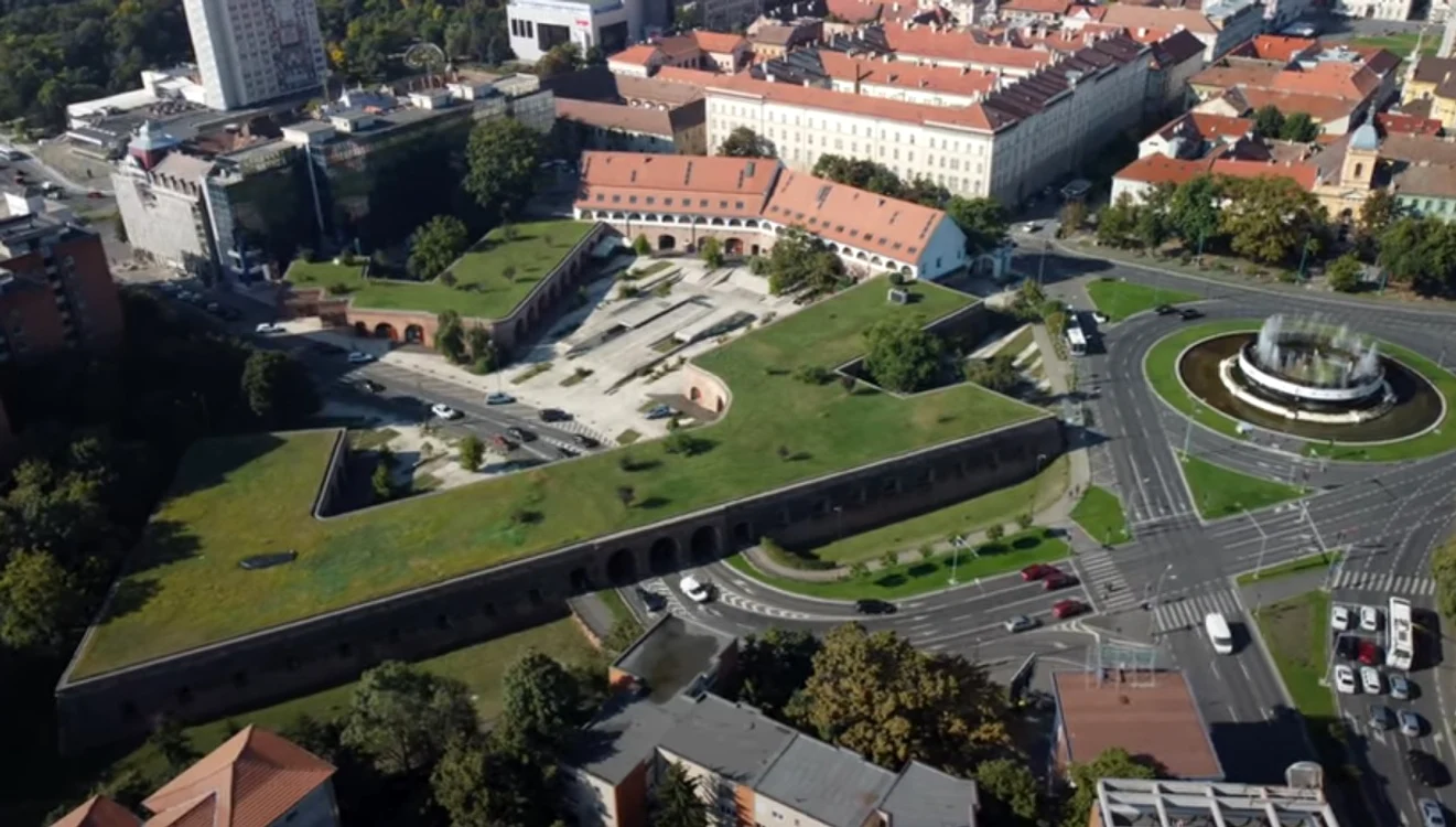 Bastionul FOTO captură video