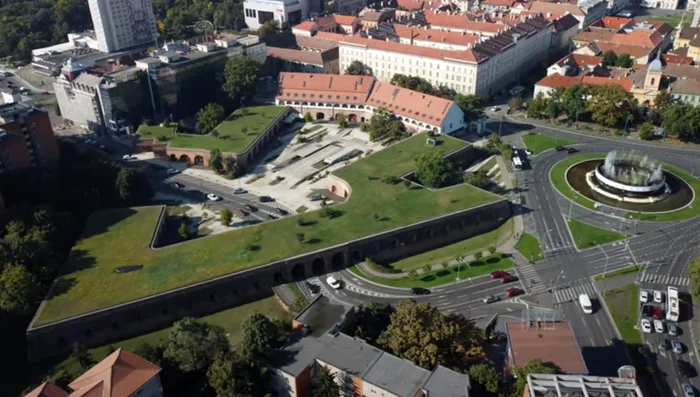 Bastionul FOTO captură video