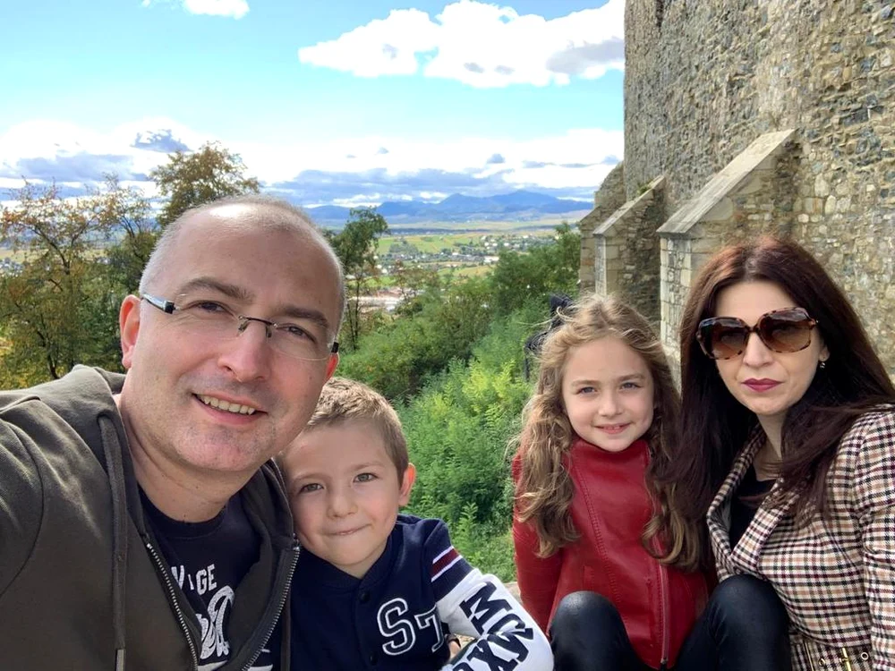 6 vlad arhire si familia 1 jpg jpeg