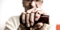 Batran varstnic pensionar FOTO Shutterstock