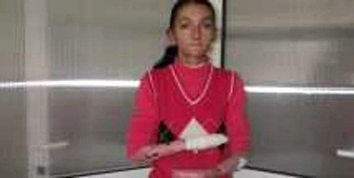 Boala de care suferă Oana Stoica îi deformează organismul
