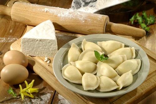 pelmeni ciuperci branza jpeg