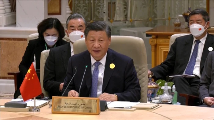 Foto: Xi Jinping la summit-ul CCG din Arabia Saudită,