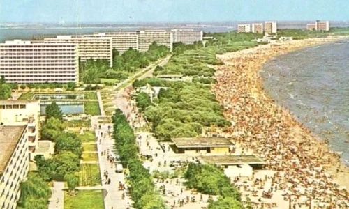 FOTO Cum arătau vacanţele românilor în Epoca de Aur şi cât costau camerele la hotelurile de lux de pe litoral jpeg