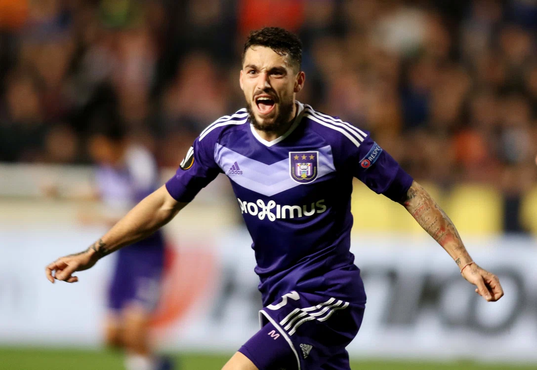 Românul a fost decisiv în ultima victorie a lui Anderlecht şi pare că a ieşit din conul de umbră în care intrase sub precedentul antrenorFoto: EPA