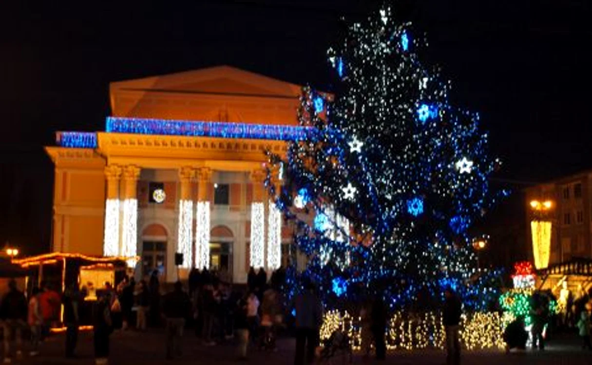 Hunedoara a îmbrăcat haina de sărbătoare. D.G.