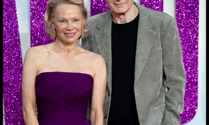pamela anderson liam neeson profimedia (1) jpg