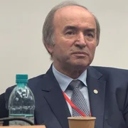 tudorel toader foto facebook png