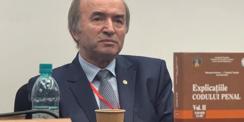 tudorel toader foto facebook png