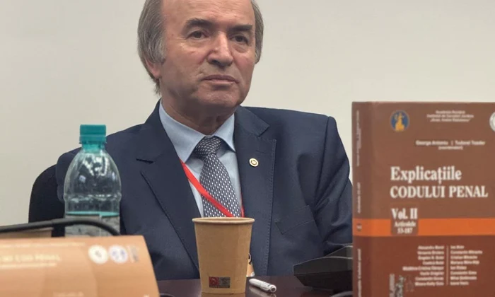 tudorel toader foto facebook png
