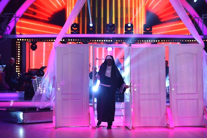 Speak a fost costumat în măicuţă