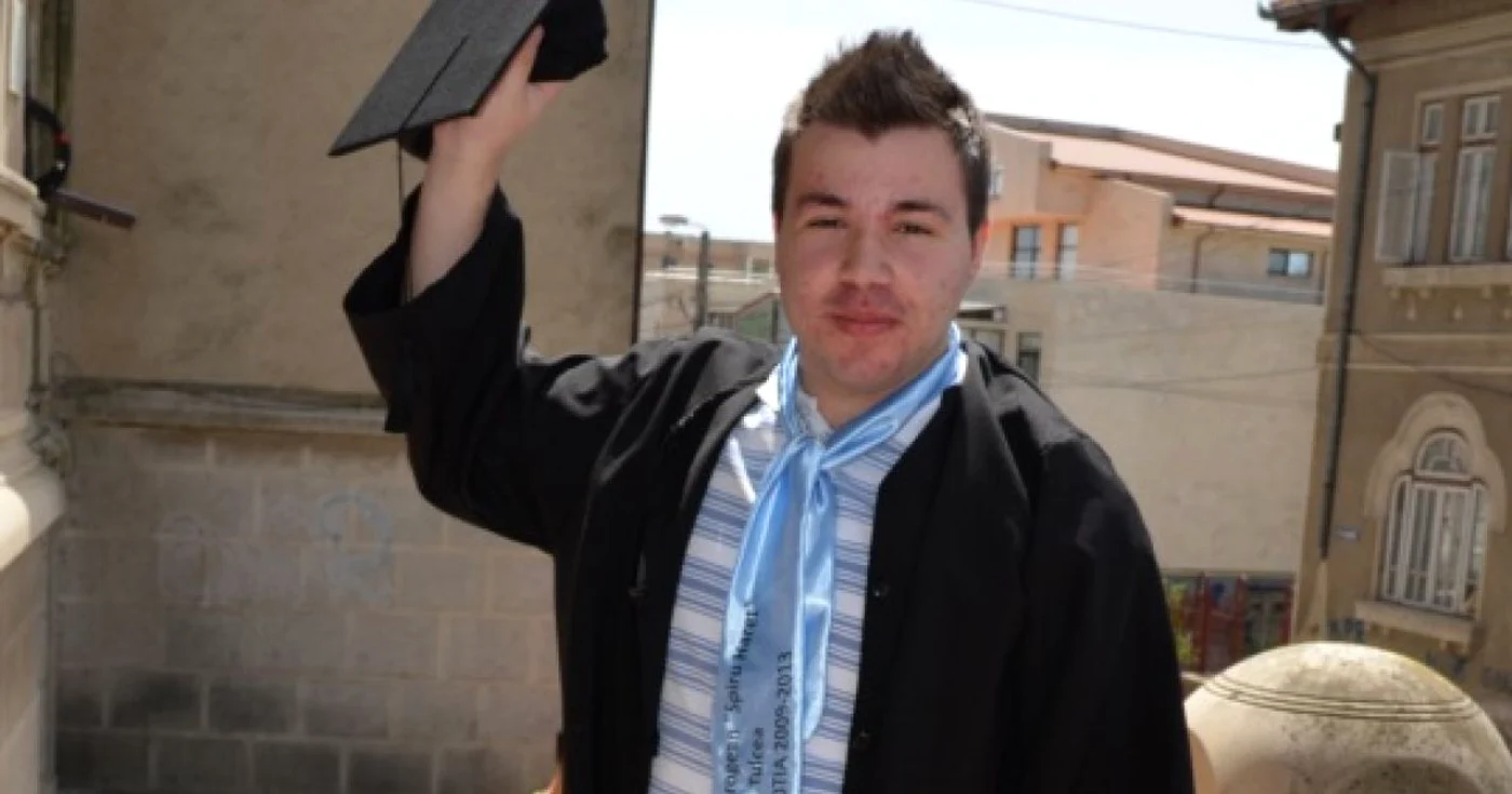 Cristian Topriceanu a obţinut nota 10 la examenul de Bacalaureat şi spune că nu vrea să rămână în România FOTO Adevarul