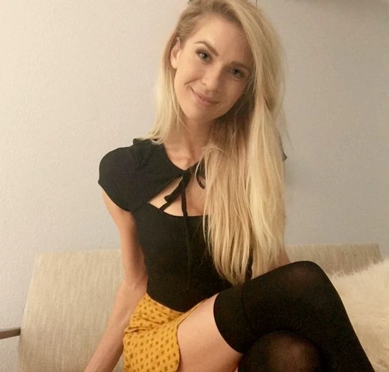 
    Lea May este foarte apreciată în lumea jocurilor onlinefoto: Arhiva Personală  