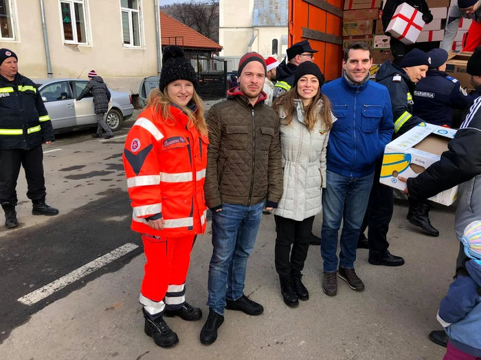 3 nicolae al romaniei pachete umanitare de craciun 2019 3 jpg jpeg