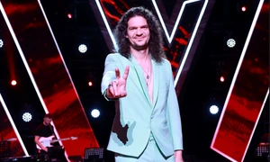 Tudor Chirila, jurat la Vocea Romaniei
