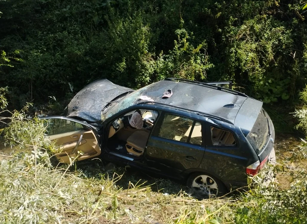 Șoferul a suferit leziuni grave FOTO ISU Neamț