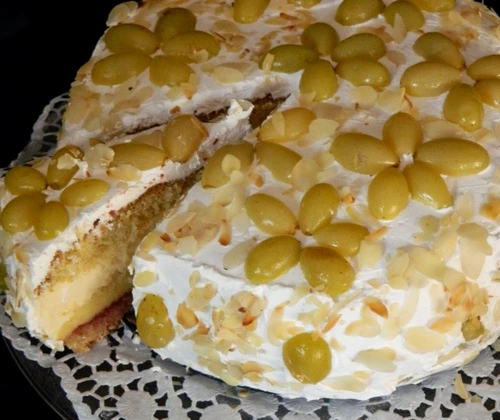 tort de frisca struguri jpeg