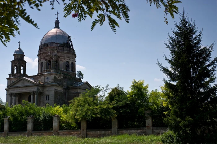 Mausoleumul din Bobda Sursa foto: Facebook, Alin Zelenco, Banatul de altădată