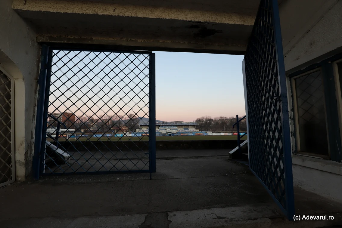 Stadionul Corvinul din Hunedoara  Foto Daniel Guță ADEVĂRUL (12) JPG