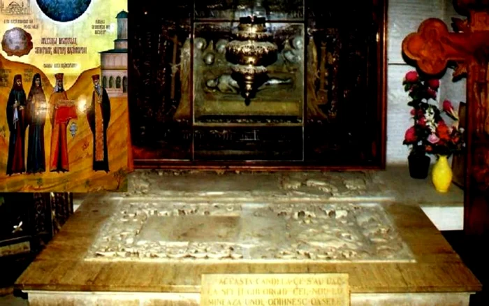 Mormântul domnitorului Constantin Brâncoveanu de la Biserica Sf Gheorghe Nou din Bucureşti