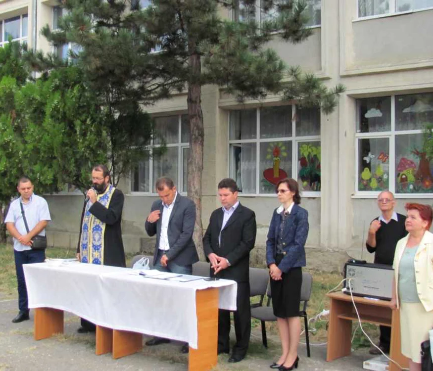 Limba lui încet se plimbă jpeg