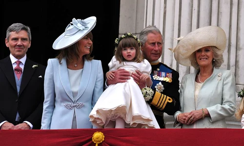 Părinții lui Kate Middleton au fost lăsați pe afară din viața Casei Regale jpeg