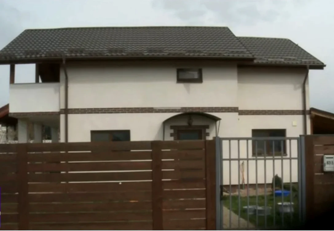 Casa în care stau chiriașii care nu au plătit de șase luni / foto: captura digi24