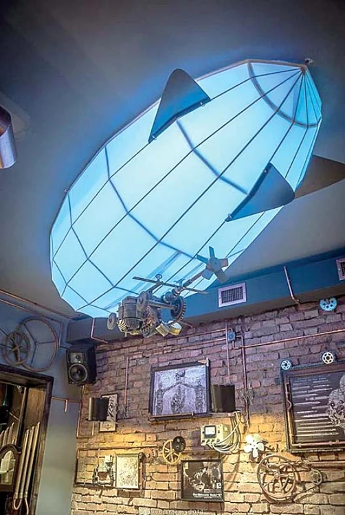 Zeppelinul, piesa de rezistenţă de la “Joben Bistro”