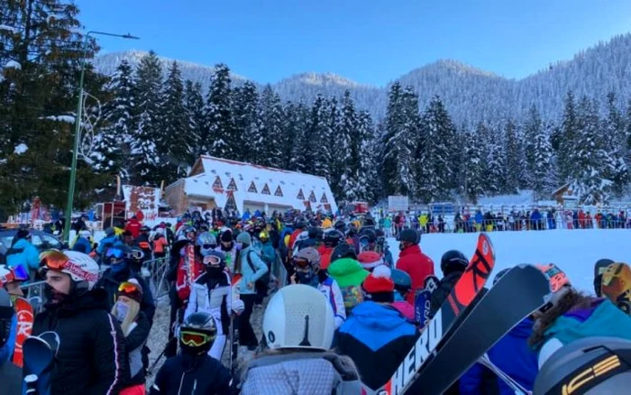 Număr record de treceri prin turnichete în Poiana Braşov FOTO Primăria Braşov