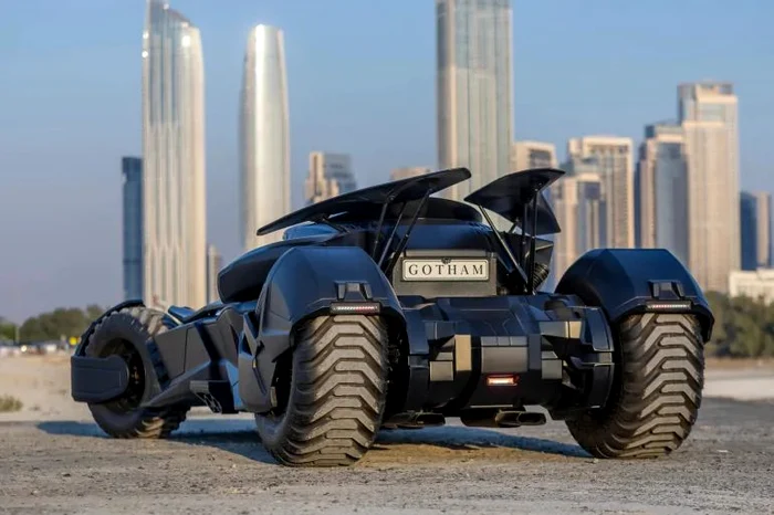 batmobil3 jpg