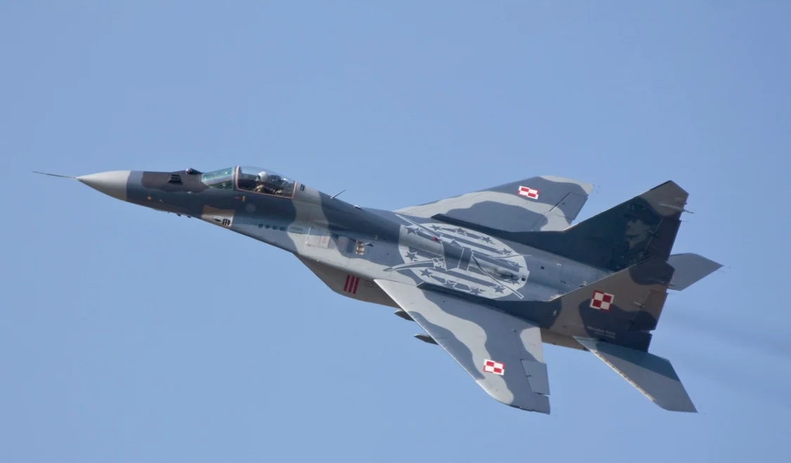 Polonia a trimis două avioane de vânătoare MiG-29 după un avion de spionaj rusesc FOTO: Shutterstock