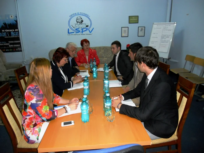 Studenţii s-au întâlnit astăzi cu prefectul judeţului Maramureş