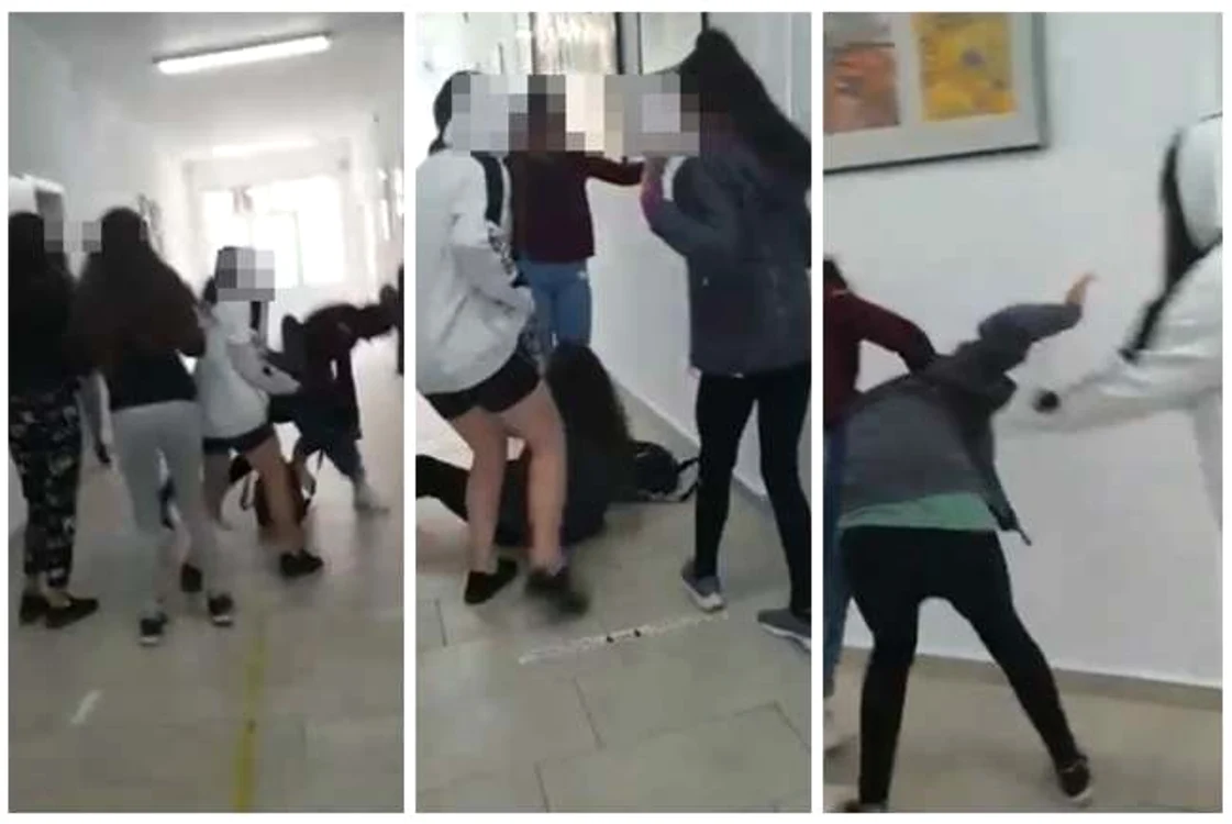 Elevele s-au bătut pe holul școlii FOTO arhivă Adevărul