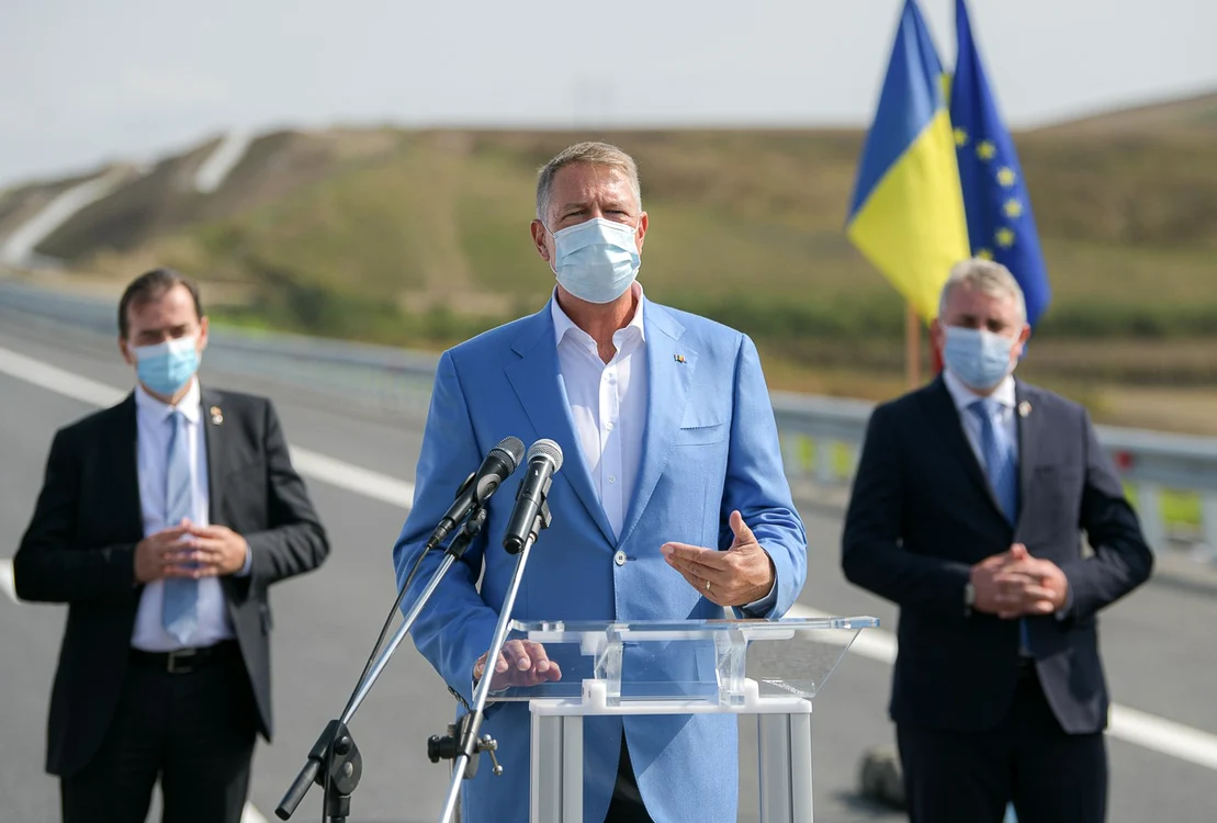 Șeful statului și premierul au inaugurat în septembrie și tronsonul Iernut-Cheţani, parte din Autostrada Transilvania