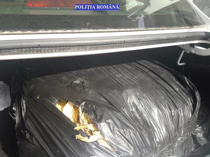 Marfa a fost ridicată de poliţişti FOTO Poliţia Română