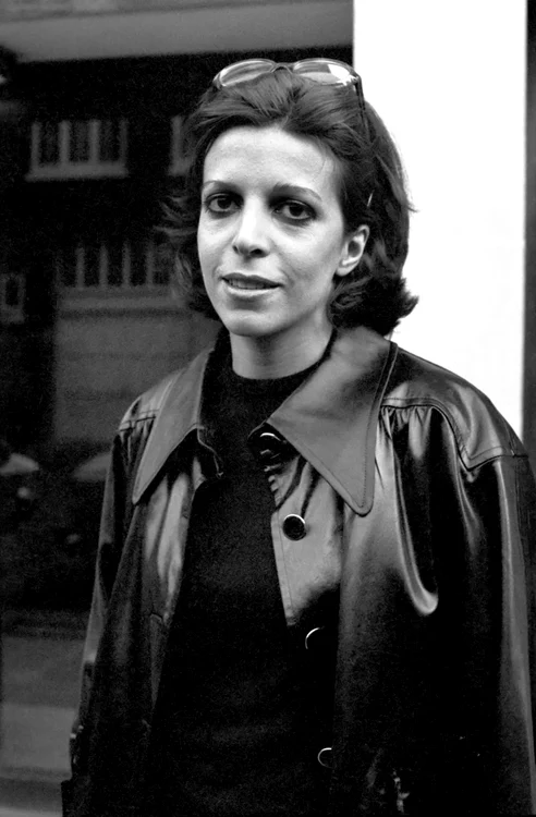 Christina Onassis a renunţat la cetăţenia americană, având cetăţenie argentiniană şi greacă.