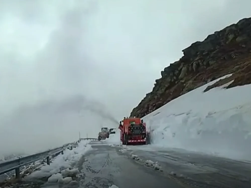 În 2025, Transfăgărășanul și Transalpina au fost redeschise traficului din 6 iunie