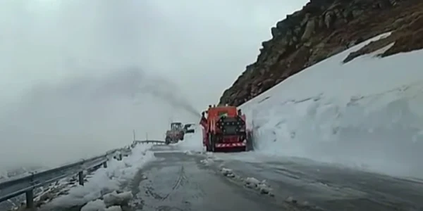 deszapezire transfagarasan foto captura video drdp craiova png