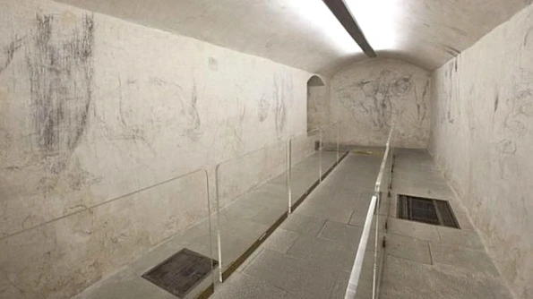 A fost descoperită o sală secretă ce conţine desene realizate de Michelangelo jpeg