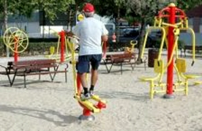 Aşa arată parcurile cu spaţii pentru sănătate din Spania sursa: ibisinews.blogspot.com