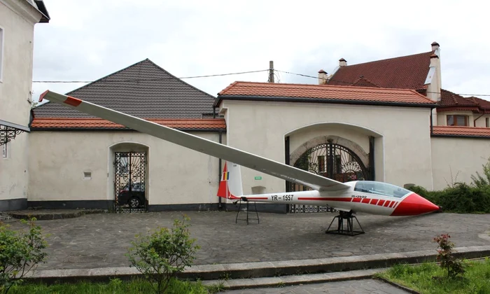 Vernisajul expoziției „Mari aviatori brașoveni” (foto: Muzeul Județean de Istorie și Arheologie Maramureș)