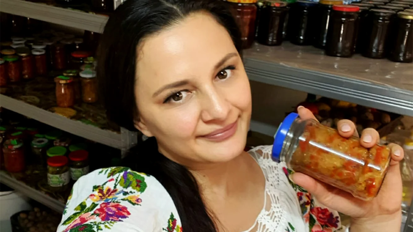 Roxana Pitulice gătește la fel de bine cum cântă