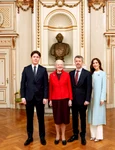 alaturi de Regina Margrethe a II a, Printul Frederik si Printesa Mary, Printul Christian al Danemarcei la primul Consiliu de Stat   Casa Regala daneza (3) jpg